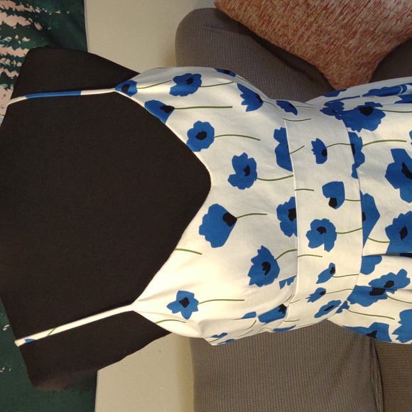 White Strappy Dress with Blue Poppy Flowers Sz 12 petite - Picture 4 of 8